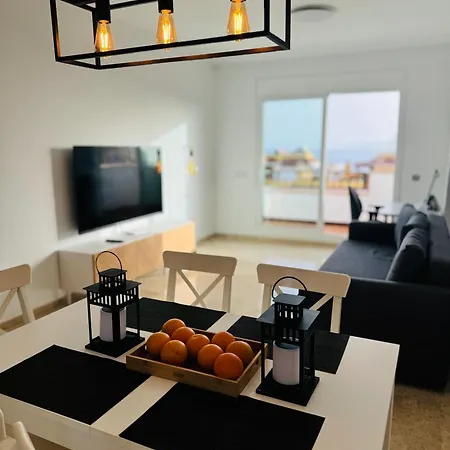 Casa Heidi - Pool - Sunsets - Ocean, Cliffs View - Garage - Ac Appartamento *